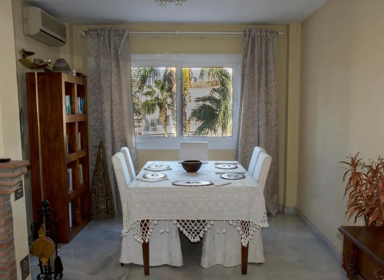 Magnificent Port-Beach 5* Luxury Residence Benalmádena