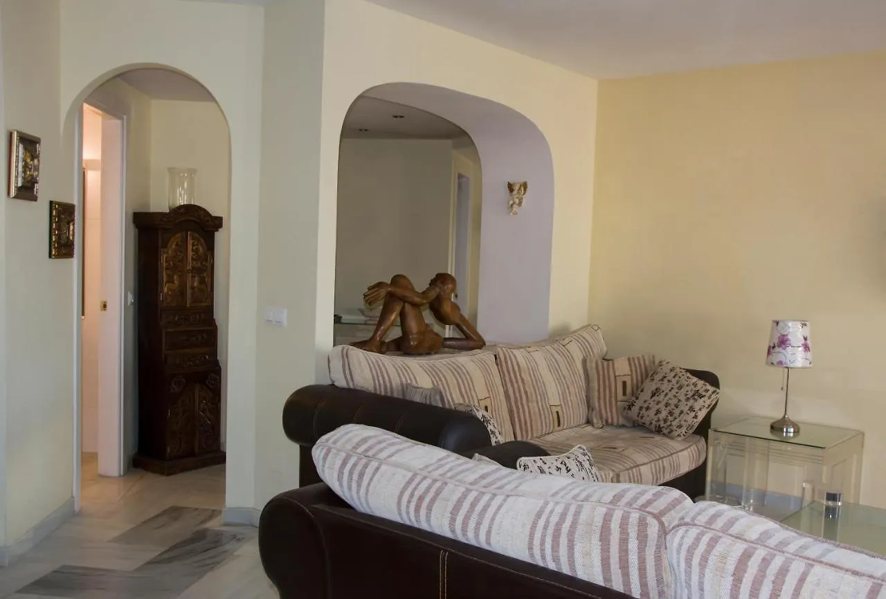 Magnificent Port-Beach 5* Luxury Residence Benalmádena Apartmán